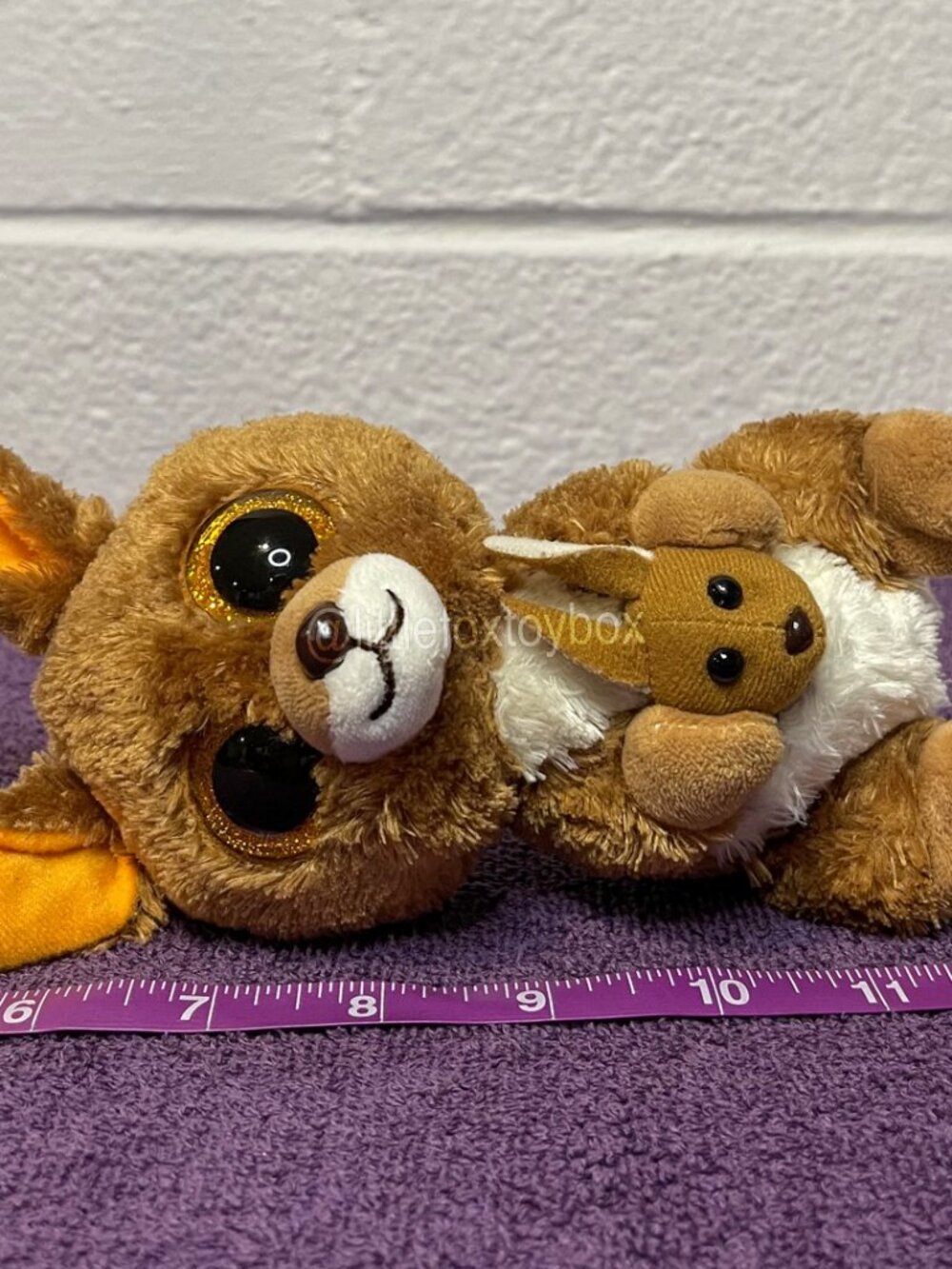 Ty Beanie Boos Kipper Kangaroo Plush Joey Brown Gold Sparkle Eyes Australian ESA - Picture 7 of 7